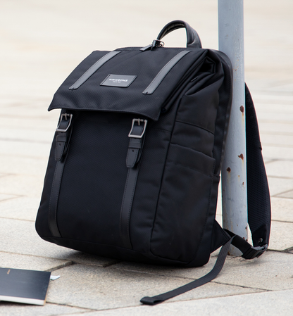 Kingsons | Quinto British style laptop backpack