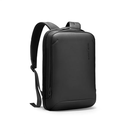 MR | Vedo slim and compact backpack